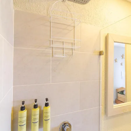Apartamento Con Jacuzzi Privado - Dominique Apartamento *