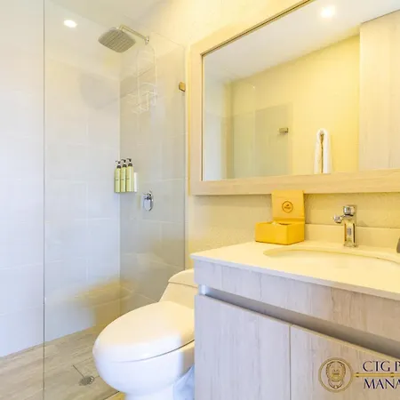 Apartamento Con Jacuzzi Privado - Dominique Cartagena